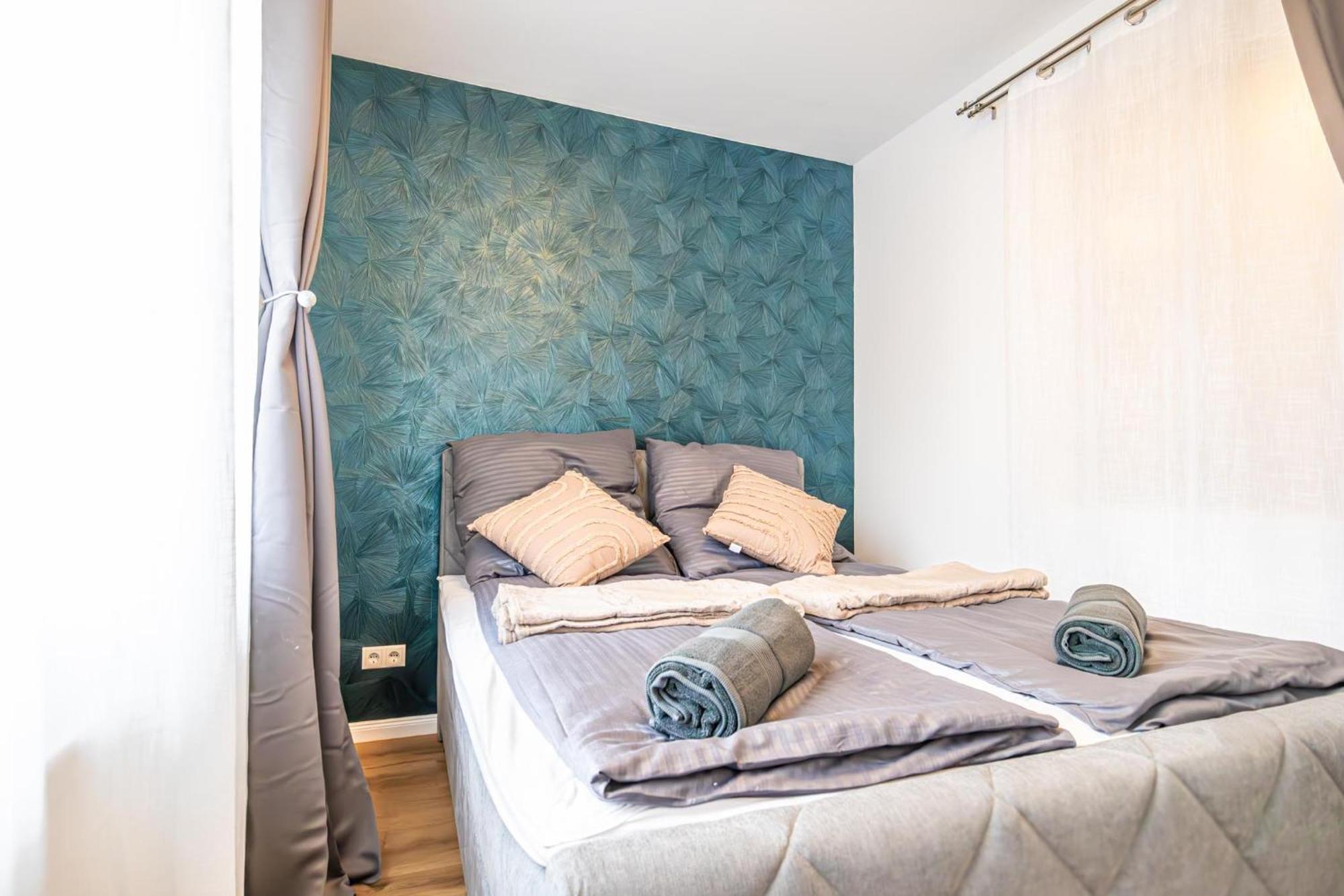 Charming 1Br And 1Lr Apt Modern Design Donaustadt Viena Exterior foto