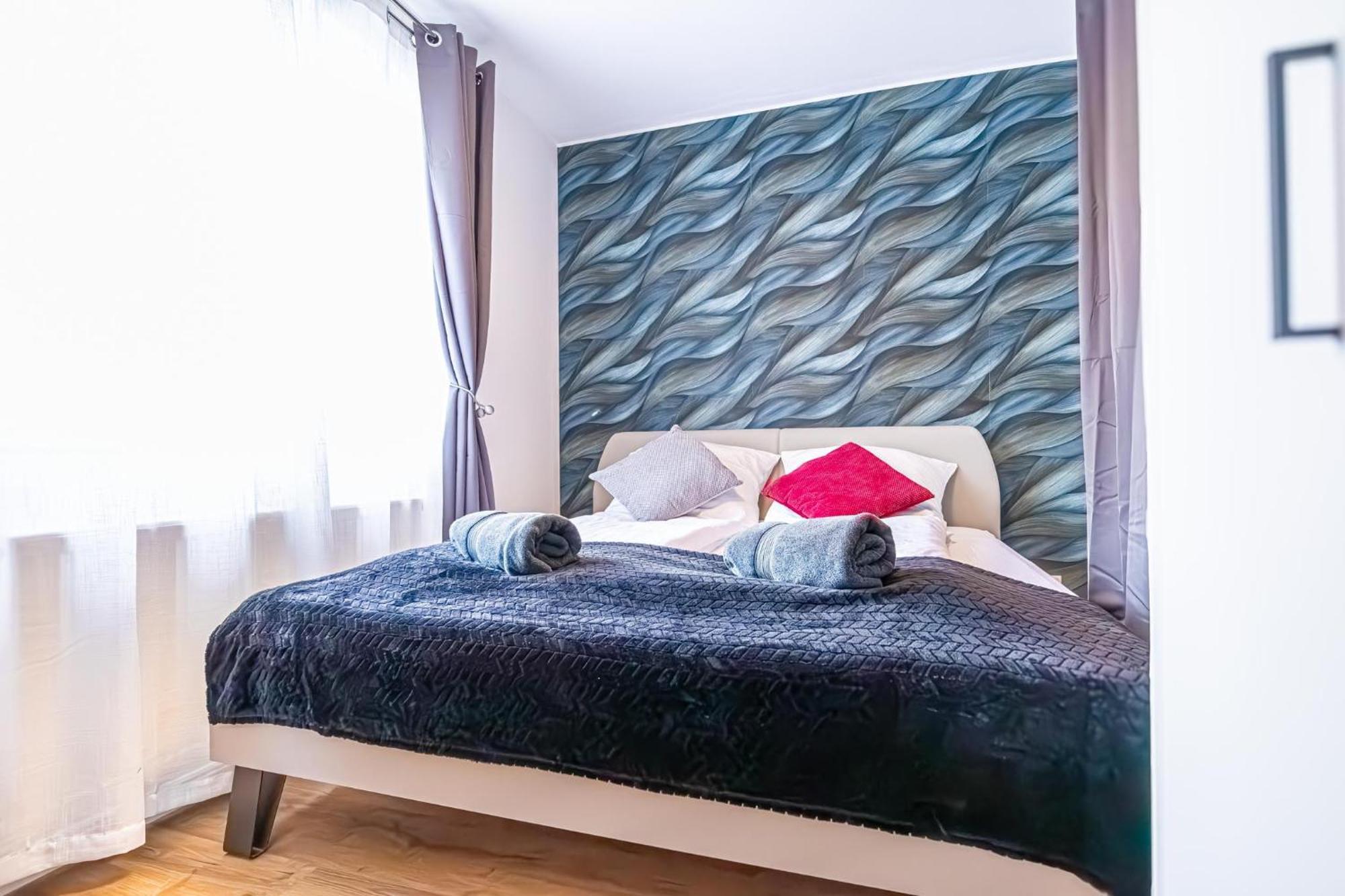 Charming 1Br And 1Lr Apt Modern Design Donaustadt Viena Exterior foto